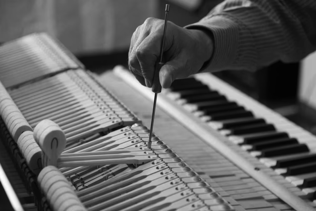 Services de réparation, accordage et entretien de piano à Neuchâtel – L’Atelier du Piano Cavalli & Ramseier